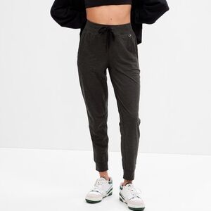 Women’s Black Jogger Pants